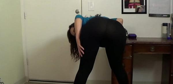  Booty Twerk Black Leggings